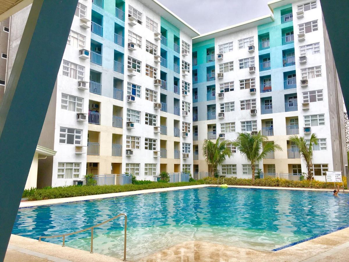 Davao Condo 2Br Pool Wifi Netflix Exteriör bild
