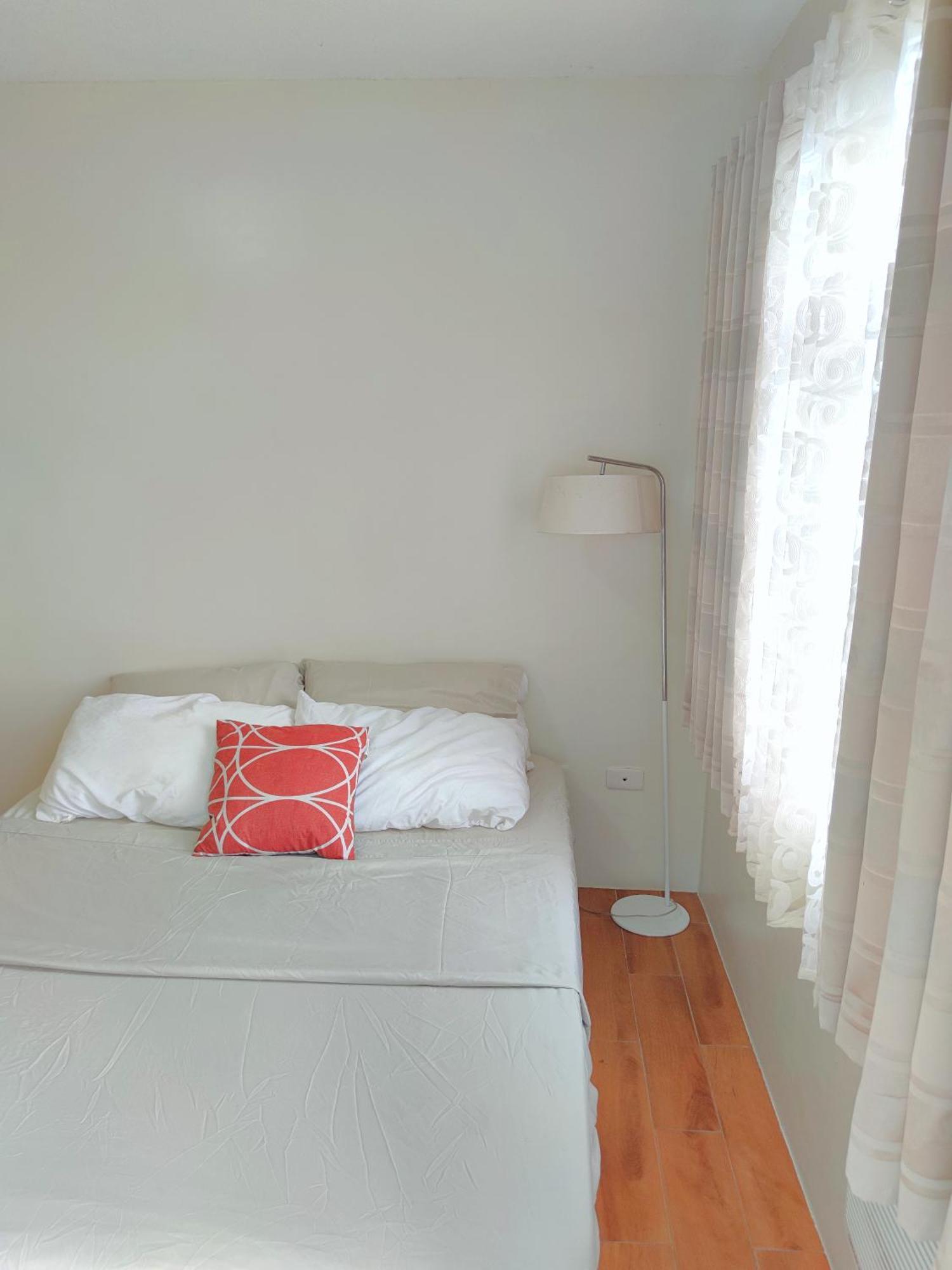 Davao Condo 2Br Pool Wifi Netflix Exteriör bild