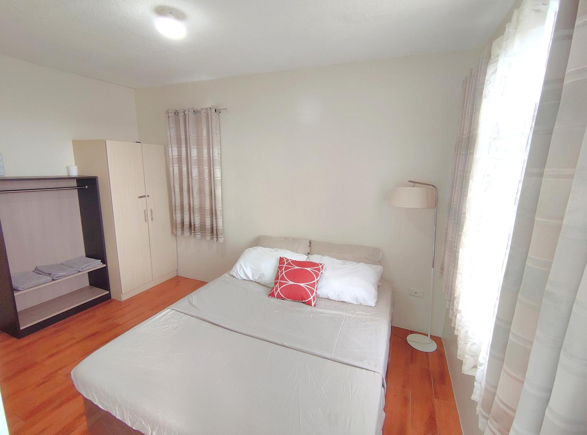 Davao Condo 2Br Pool Wifi Netflix Exteriör bild