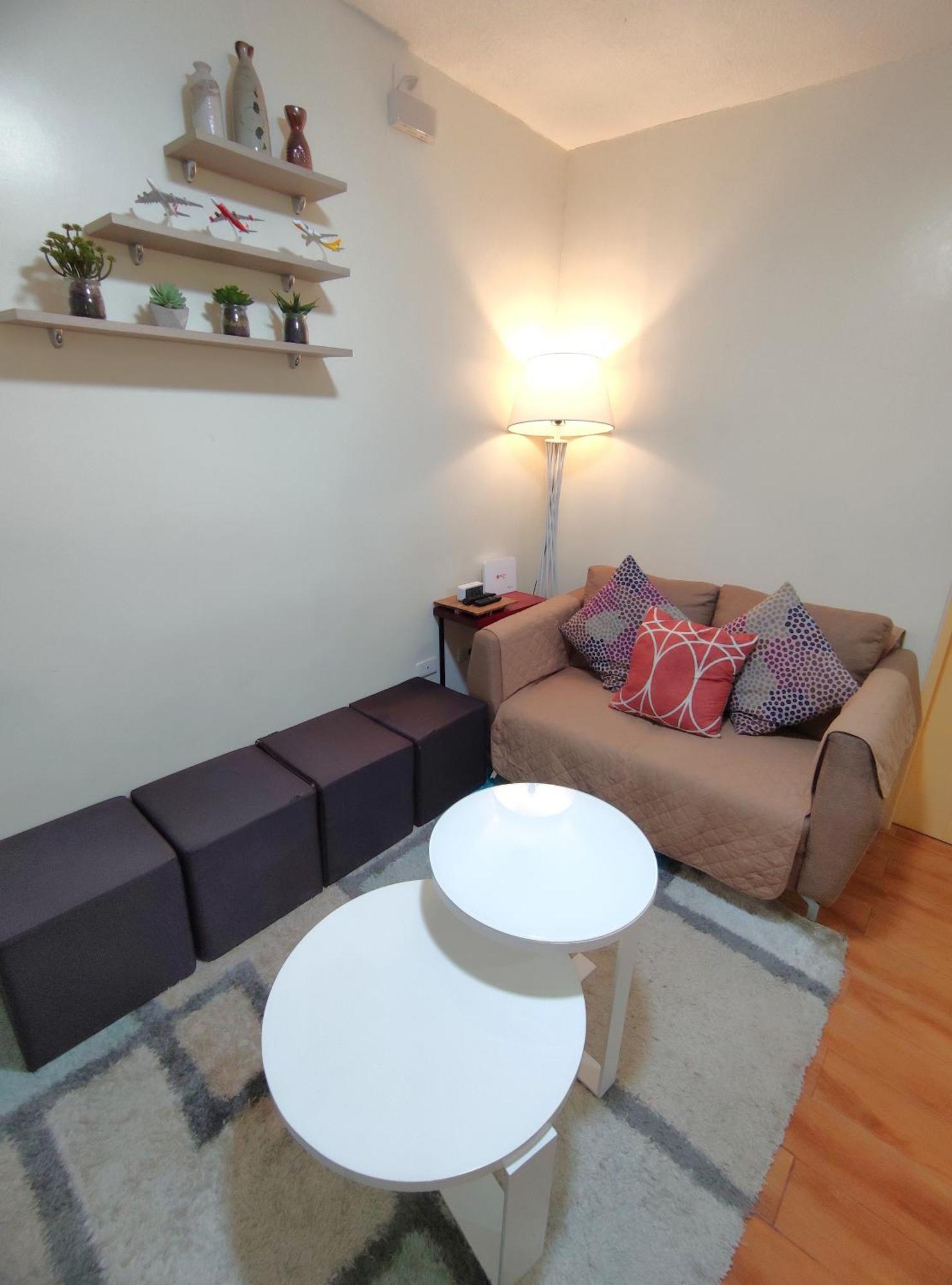 Davao Condo 2Br Pool Wifi Netflix Exteriör bild
