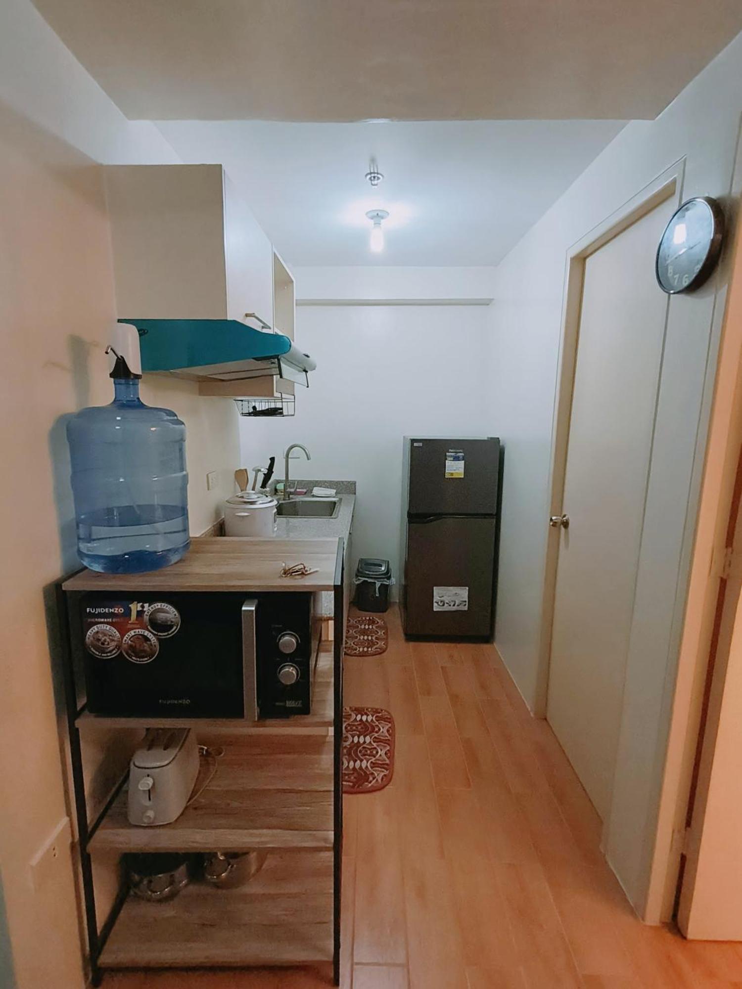 Davao Condo 2Br Pool Wifi Netflix Exteriör bild